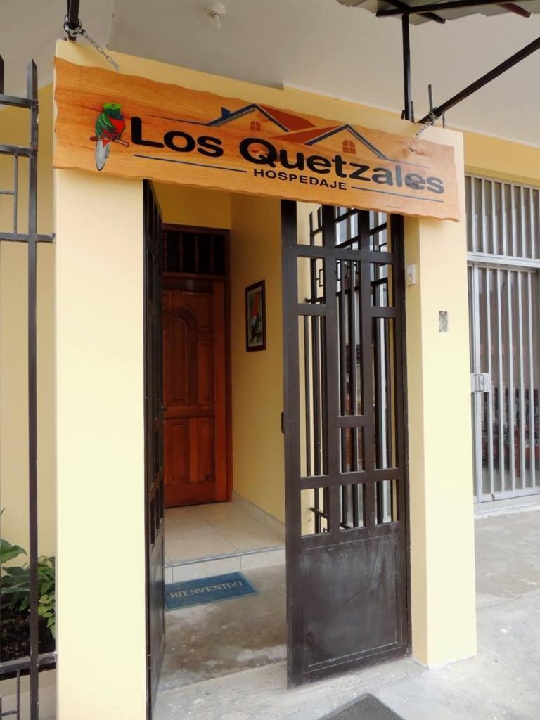 Hospedaje "Los Quetzales De Oxapampa" Exterior foto